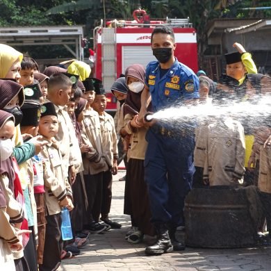 Sosialisasi Kebakaran Bersama Dinas Pemadam Kebakaran Banyumas