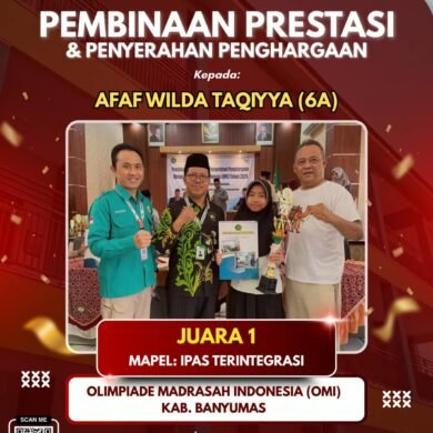 Afaf Wilda Taqiyya Raih Juara 1 OMI Tingkat Kabupaten Banyumas, Terima Penghargaan dari Kementerian Agama